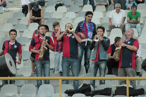 �lerlemek �&ccedil;in L&uuml;tfen Foto�raf�n &Uuml;zerine T�klay�n�z >>