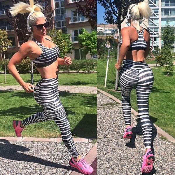 �lerlemek �&ccedil;in L&uuml;tfen Foto�raf�n &Uuml;zerine T�klay�n�z >>