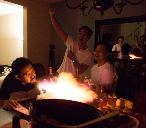 �lerlemek �&ccedil;in L&uuml;tfen Foto�raf�n &Uuml;zerine T�klay�n�z >>