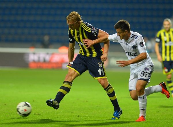 �lerlemek �&ccedil;in L&uuml;tfen Foto�raf�n &Uuml;zerine T�klay�n�z >>