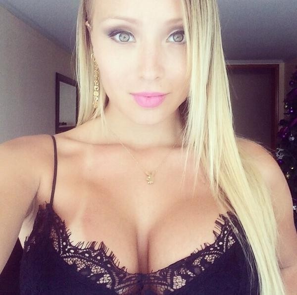 �lerlemek �&ccedil;in L&uuml;tfen Foto�raf�n &Uuml;zerine T�klay�n�z >>