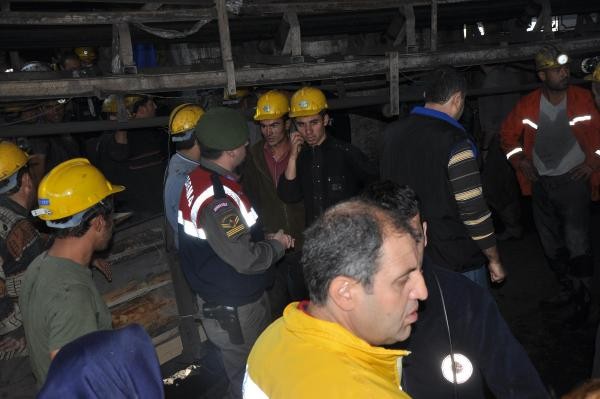 �lerlemek �&ccedil;in L&uuml;tfen Foto�raf�n &Uuml;zerine T�klay�n�z >>